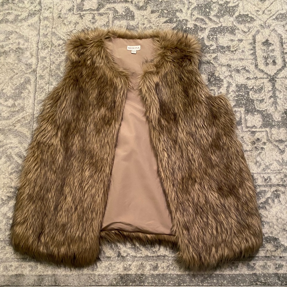 Super soft fury vest